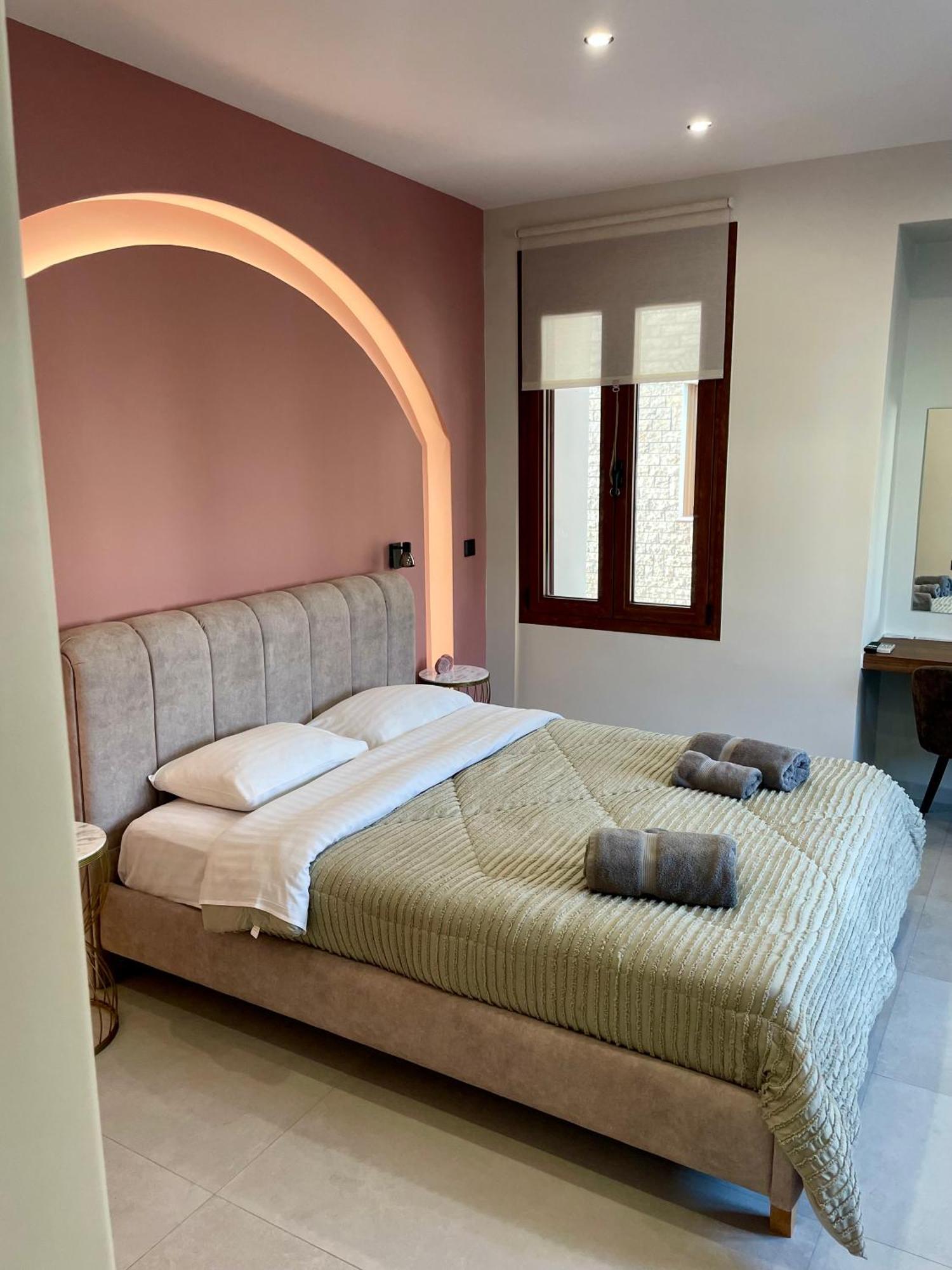 Incanto Luxury Suites 2 Nafpaktos Exterior photo